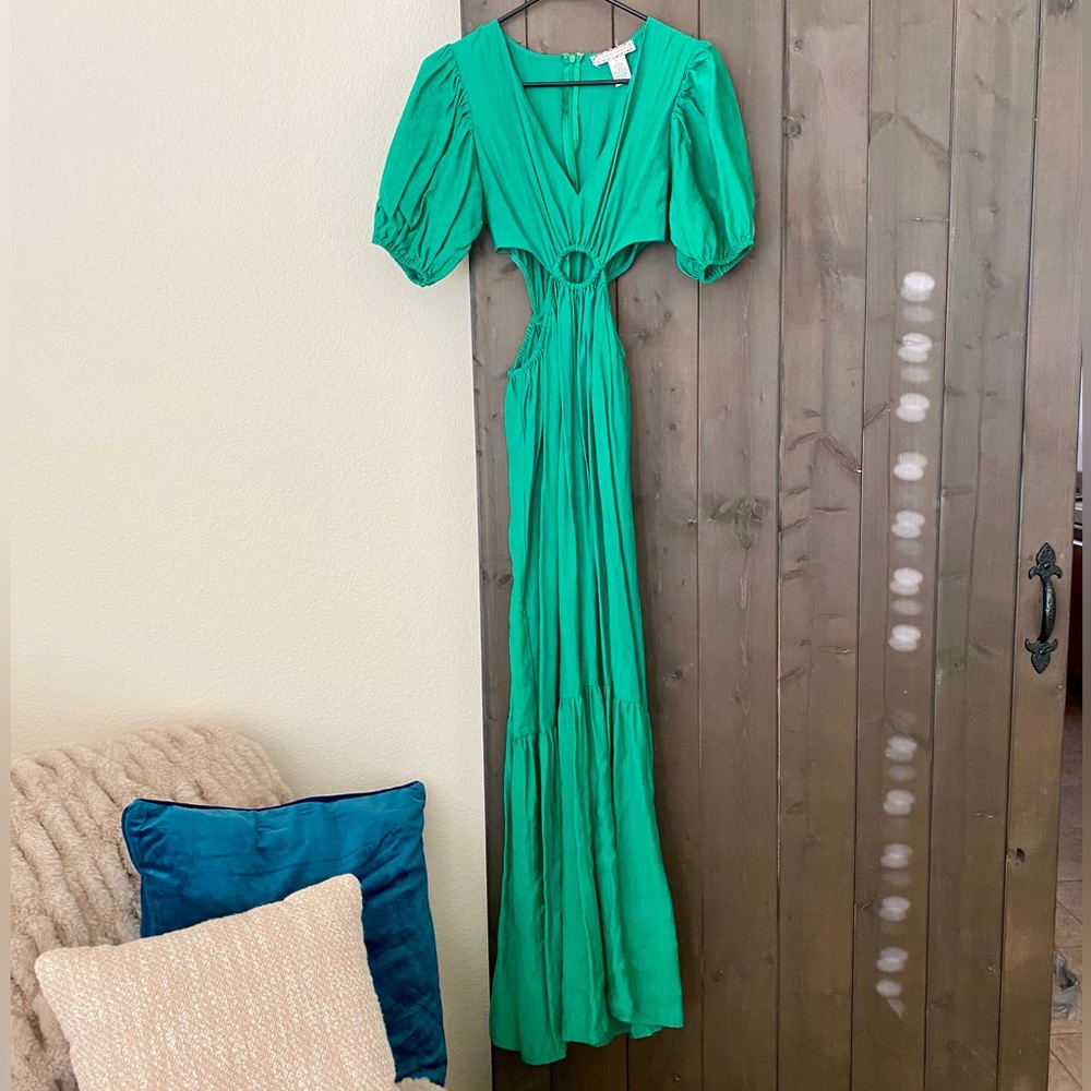 Green Dress - Picture 5 of 7